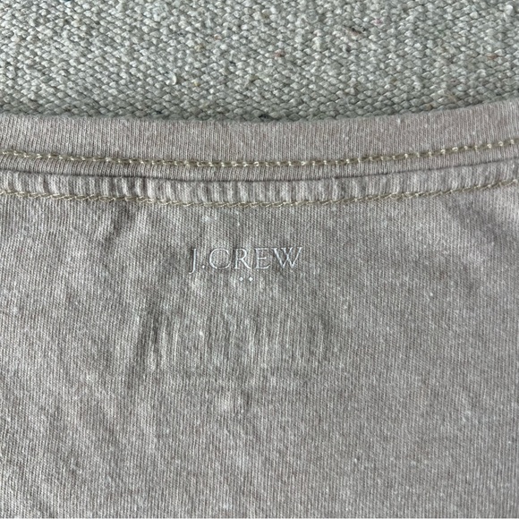 J. Crew Collector Tee Monterey Strawberries XL - Picture 4 of 5